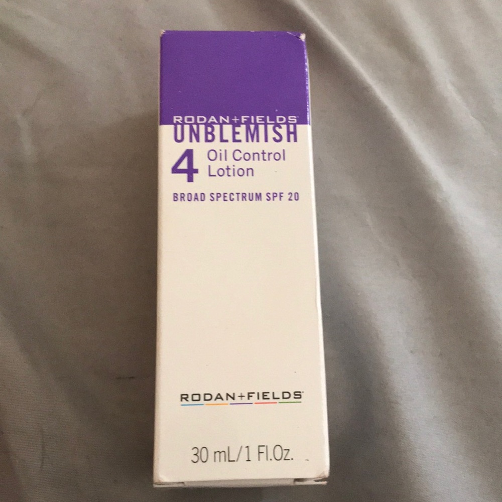 Rodan & Fields Unblemish Oil Control Lotion